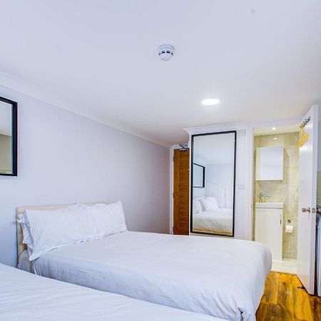 Streatley Apartments London Bagian luar foto